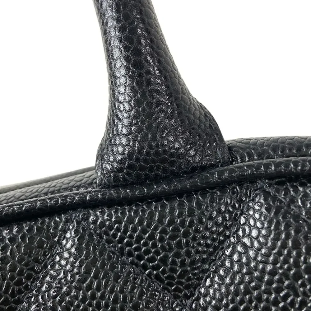 Chanel Matelasse Handbag A20996/Y01864/94305